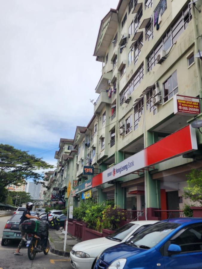 Y Homes Kota Kinabalu Exteriör bild